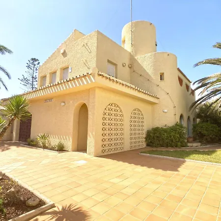 Villa Spanish Connection - A Pie De Playa